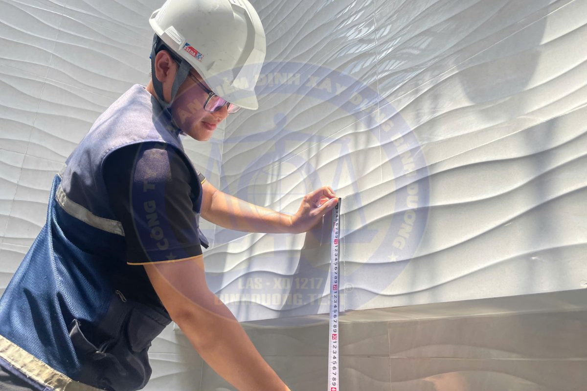 Kiểm định nhà ở lắp pin năng lượng mặt trời là gì?