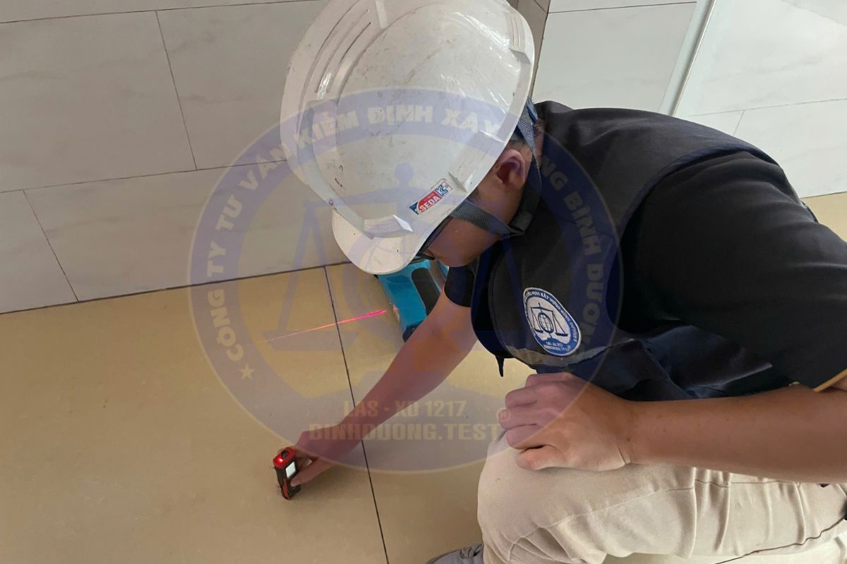 Vì sao cần kiểm định nhà phố trước khi lắp pin mặt trời?
